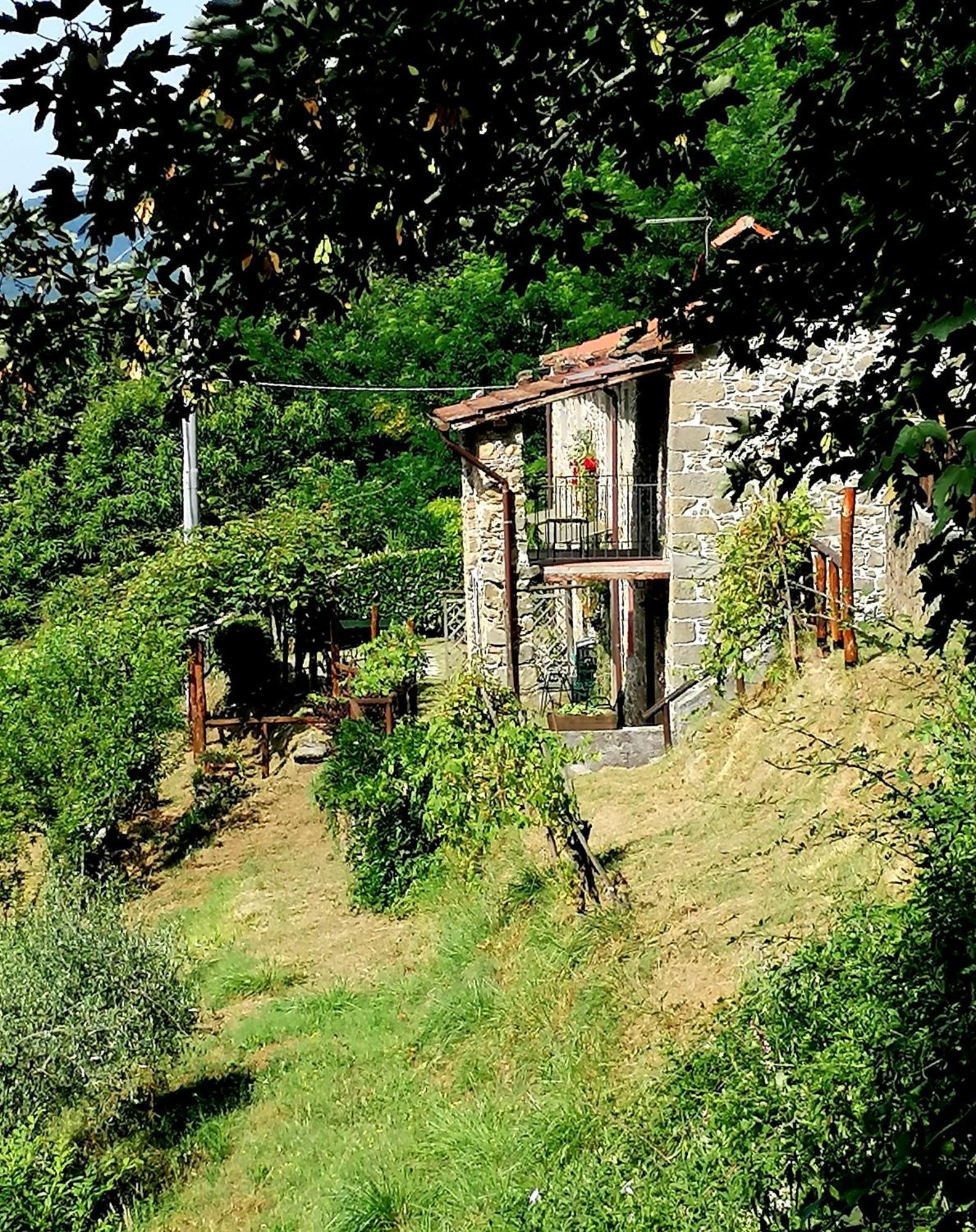 La Casa In Valli 35 Bagni di Lucca Luaran gambar